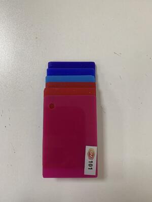 Buy 20mm Thick Fade-Resistant Colored Cast Acrylic Sheet for Indoor and Outdoor Applications online manufacture