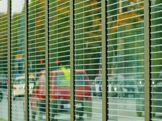 New Product Plexiglass Noise Proof Transparent Acrylic Sound Panel in Highway