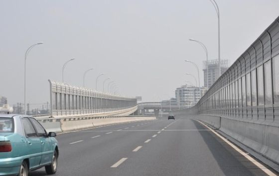 New Product Plexiglass Noise Proof Transparent Acrylic Sound Panel in Highway