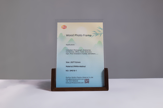 Solid Color Beech Photo Frame Desk U Shaped A5 Acrylic Photo Frame with Wood Base